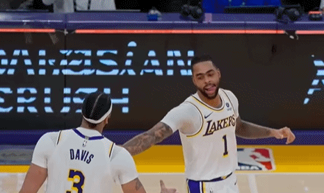 威廉体育网页版-拉塞尔晒自己与浓眉同框片段：由湖人球衣转变为独行侠球衣